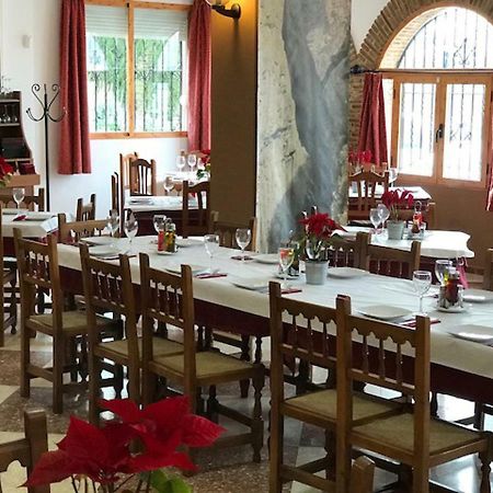 ארדאלס Hostal Restaurante El Cruce מראה חיצוני תמונה