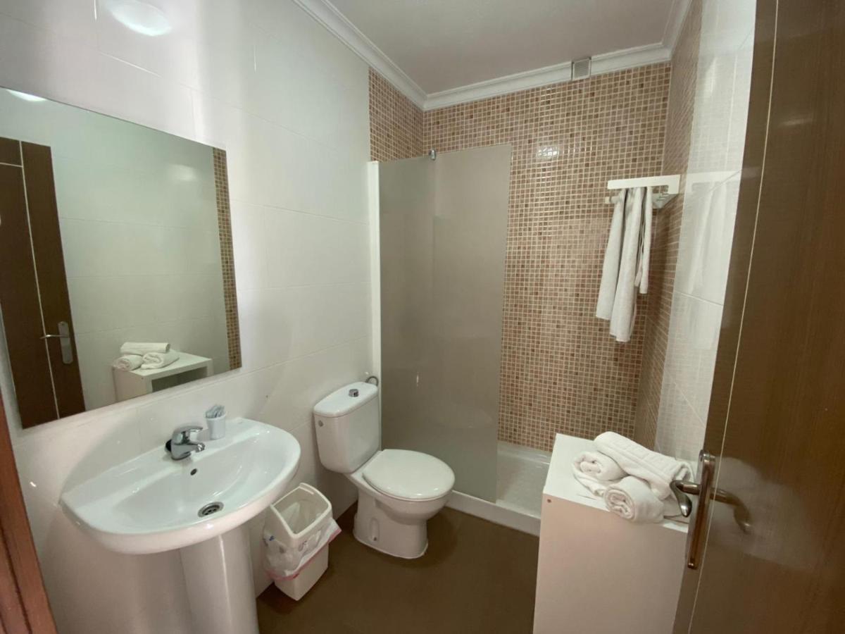 ארדאלס Hostal Restaurante El Cruce מראה חיצוני תמונה